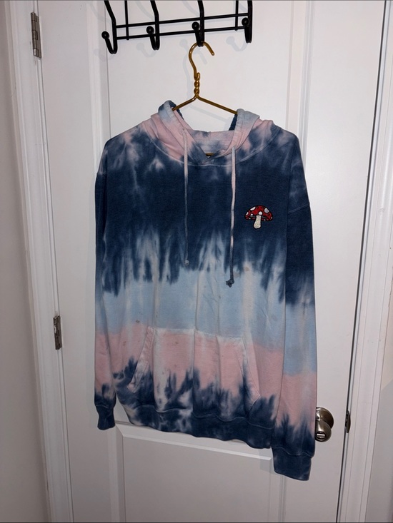 Eighty Eight Tops - Eighty Eight Tie-Dye Hoodie in Navy Blue, Light Blue & Pink